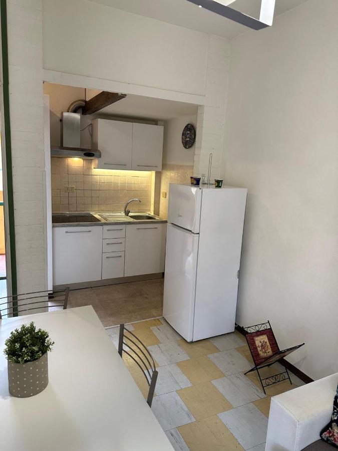 Monica Apartamento Pisa Exterior foto